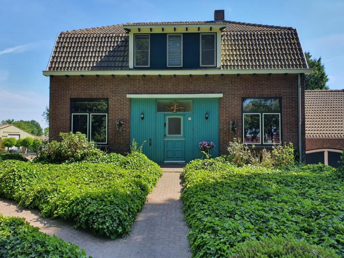 Bed and Breakfast De Vliegende Vlinder Nederweert Exterior foto